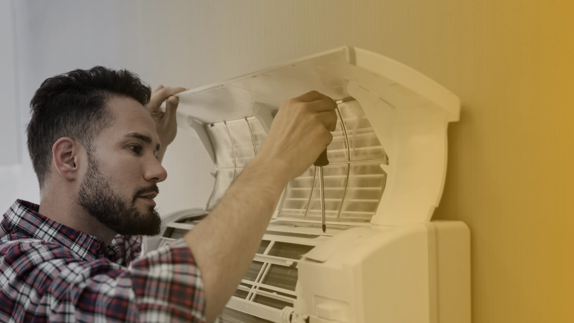 hvac contractor during a mini split installation niederewald tx